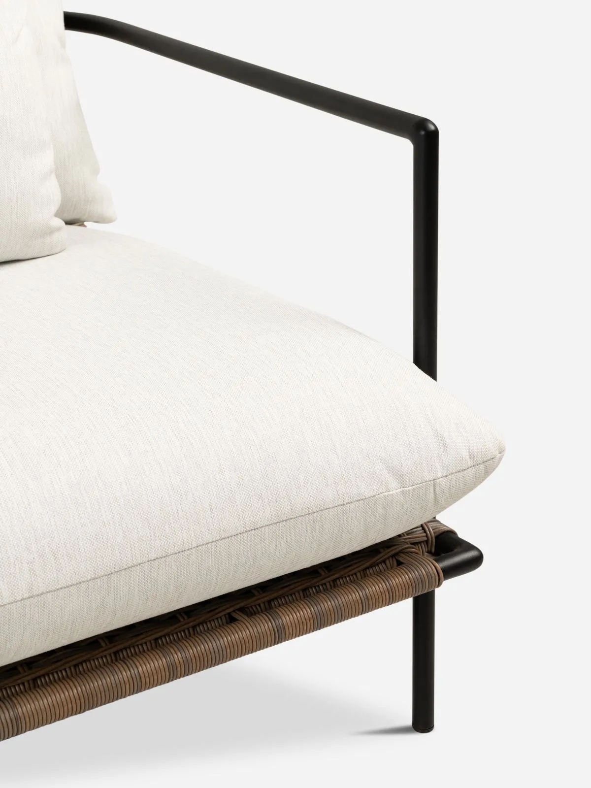 Eldric Outdoor Sofa – Natural Finish