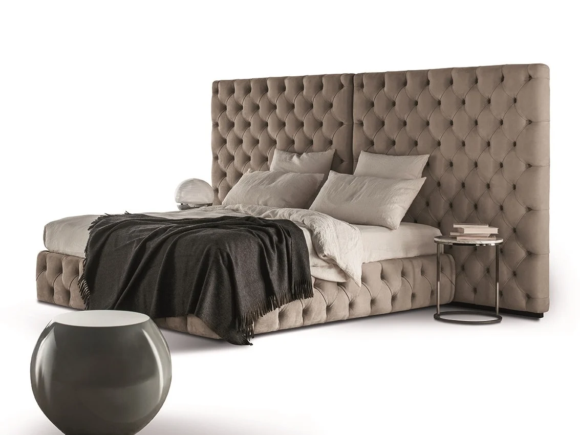 Meridiani TUYO Grand Tufted Bed